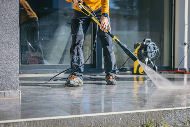 Best Pool Deck Cleaning  in Chester, WV